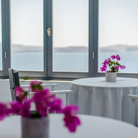 Lägenhet Nostos Oia
